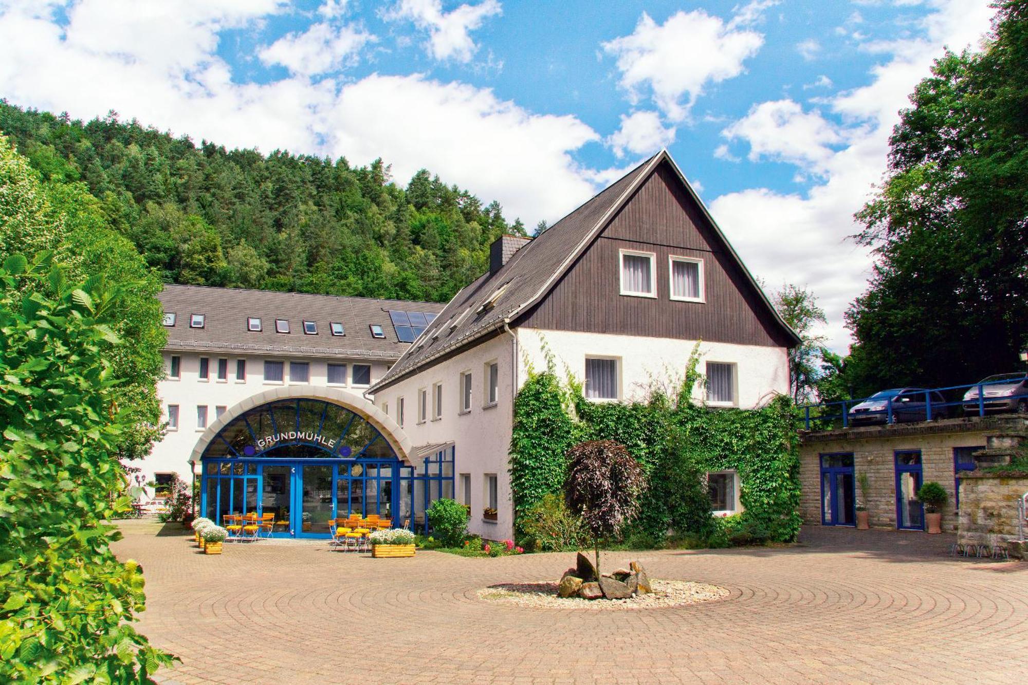 Hotel Garni Grundmuehle バート・シャンダウ エクステリア 写真